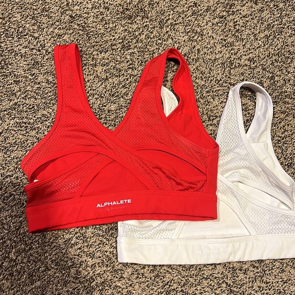 2 FOR THE PRICE OF 1 Alphalete alphalux sports bra - Picture 3 of 4